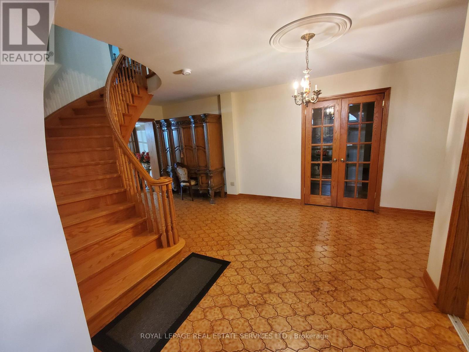 44 Wigwoss Drive, Vaughan, Ontario  L4L 2P8 - Photo 27 - N12598496