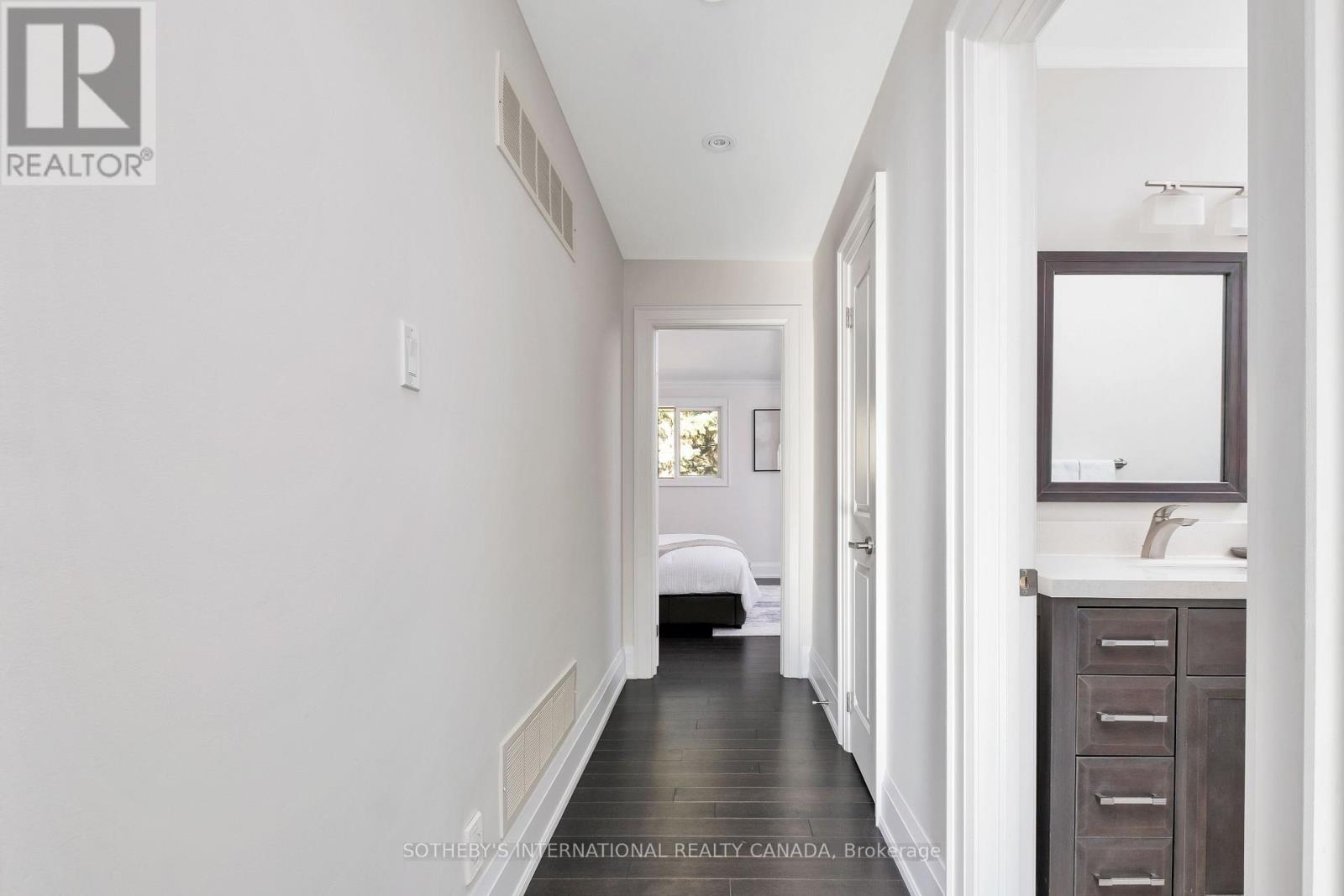 36 Shieldmark Crescent, Markham, Ontario  L3T 3T5 - Photo 14 - N12598554