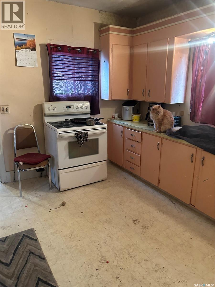 550 2nd Avenue, Canwood, Saskatchewan  S0J 0K0 - Photo 3 - SK025132