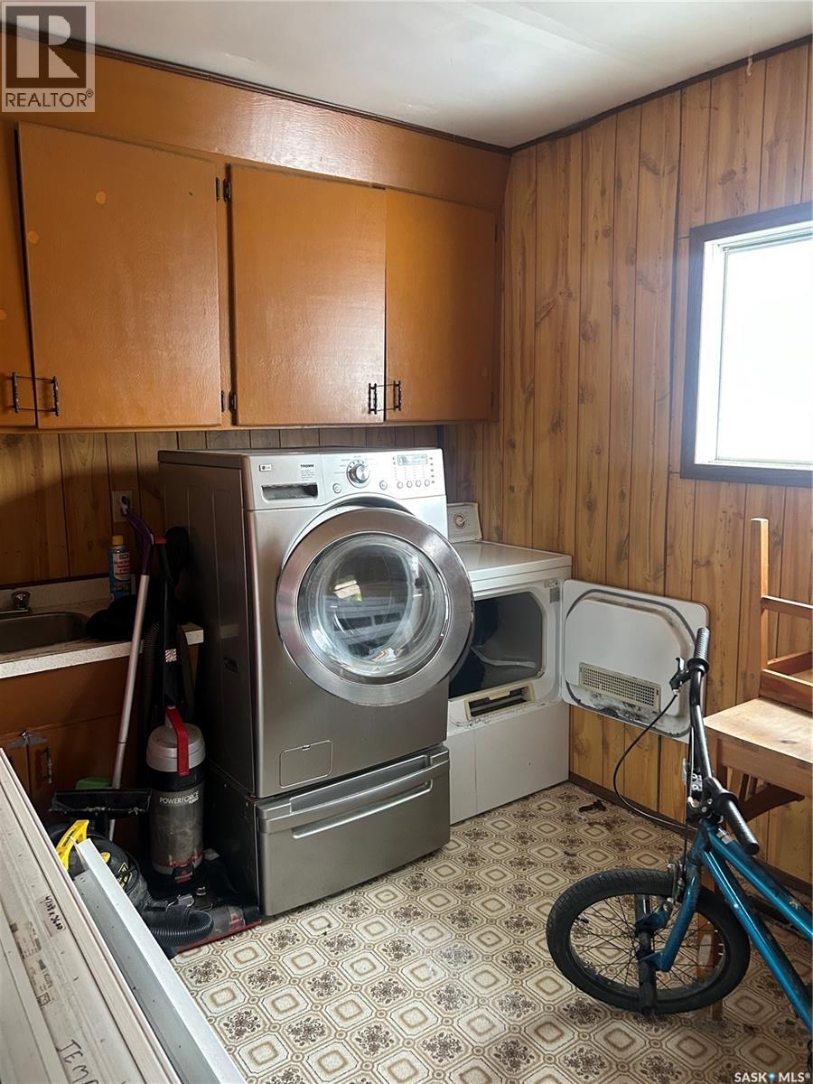 550 2nd Avenue, Canwood, Saskatchewan  S0J 0K0 - Photo 5 - SK025132