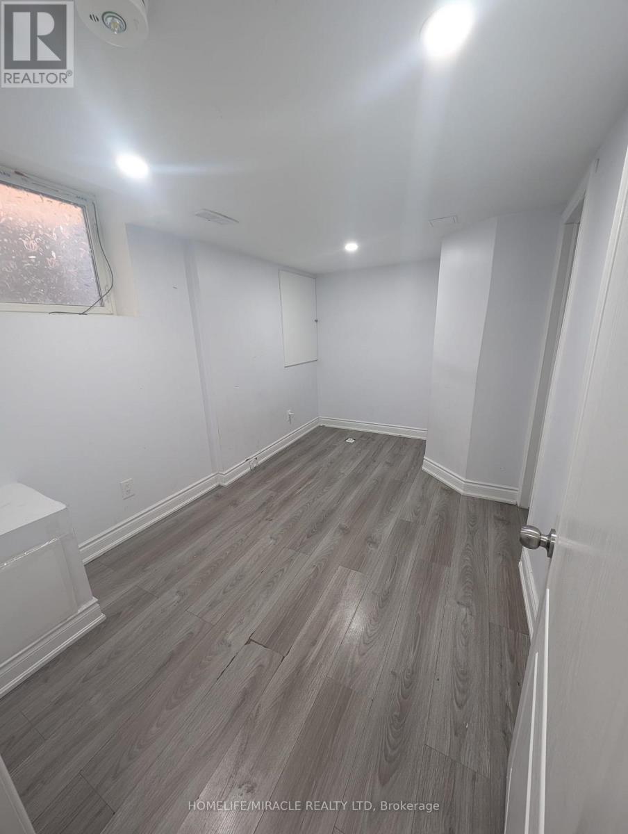 Lower - 67 Herdwick Street, Brampton, Ontario  L6S 6L6 - Photo 12 - W12544770