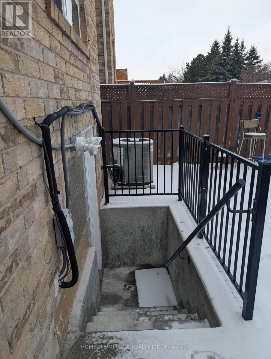 Lower - 67 Herdwick Street, Brampton, Ontario  L6S 6L6 - Photo 32 - W12544770