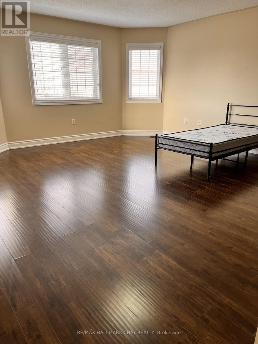 2 Southbend Drive S, Brampton (Snelgrove), Ontario  L7A 1J4 - Photo 26 - W12598498