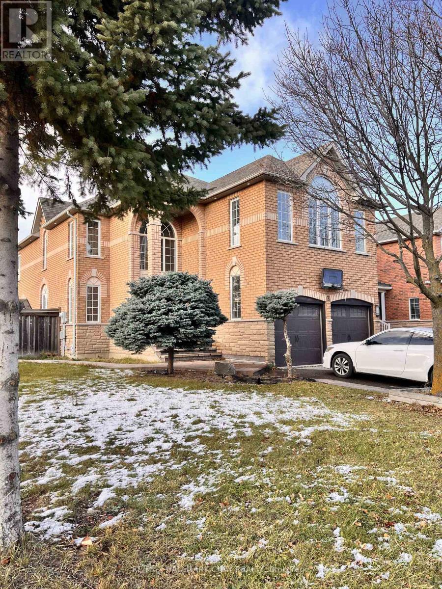 2 Southbend Drive S, Brampton (Snelgrove), Ontario  L7A 1J4 - Photo 29 - W12598498