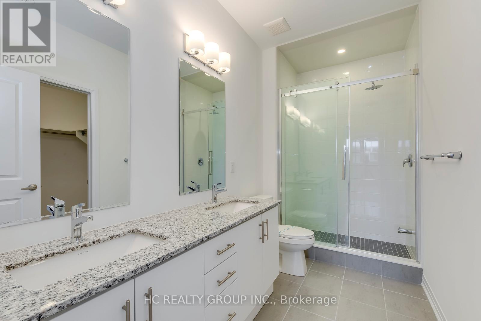 3219 Crystal Drive, Oakville, Ontario  L6M 5S8 - Photo 14 - W12598580