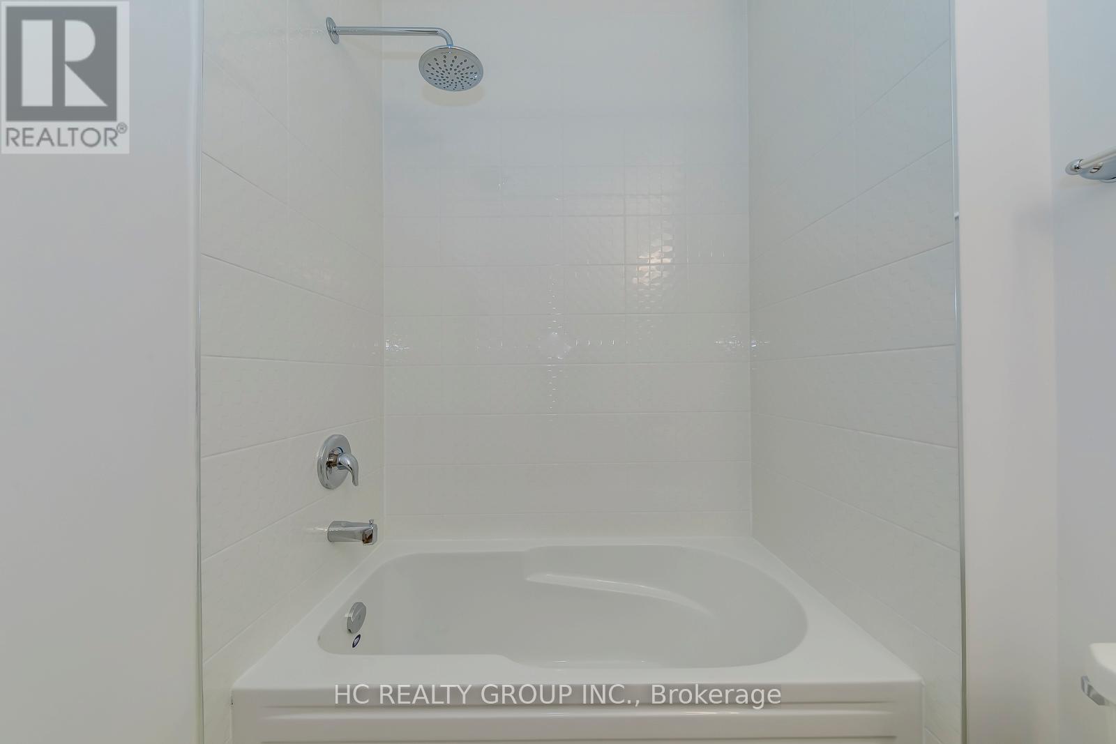 3219 Crystal Drive, Oakville, Ontario  L6M 5S8 - Photo 22 - W12598580