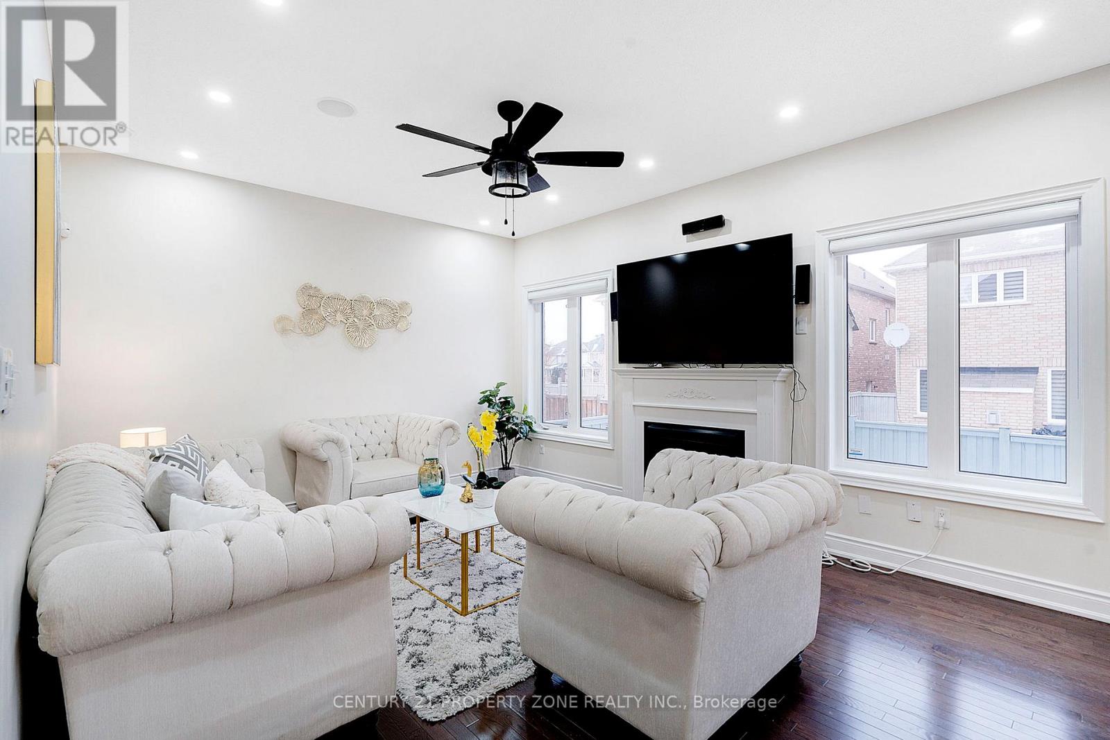 25 Selsdon Street, Brampton, Ontario L6X 3C4 - Photo 12 - W12598610