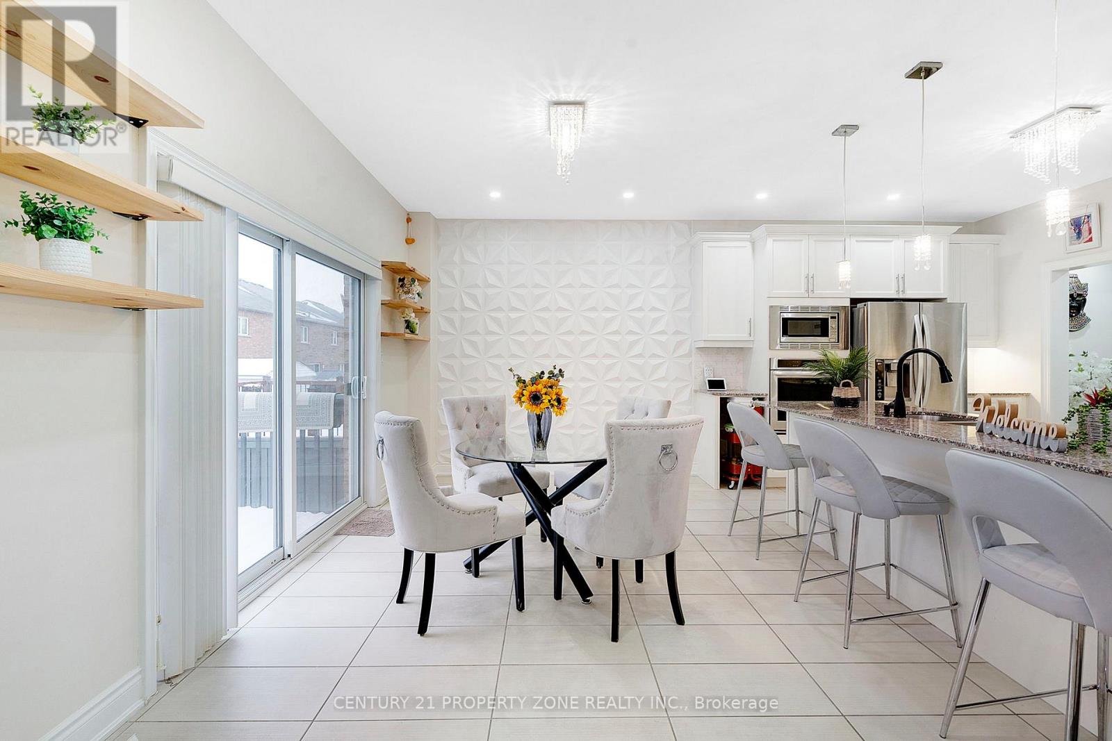 25 Selsdon Street, Brampton, Ontario L6X 3C4 - Photo 14 - W12598610