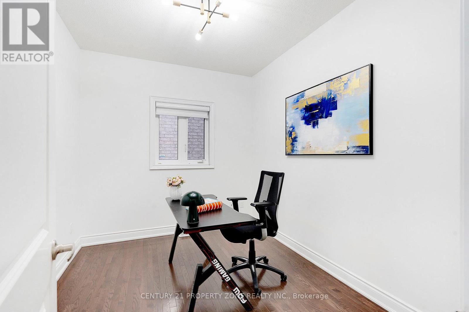 25 Selsdon Street, Brampton, Ontario L6X 3C4 - Photo 15 - W12598610