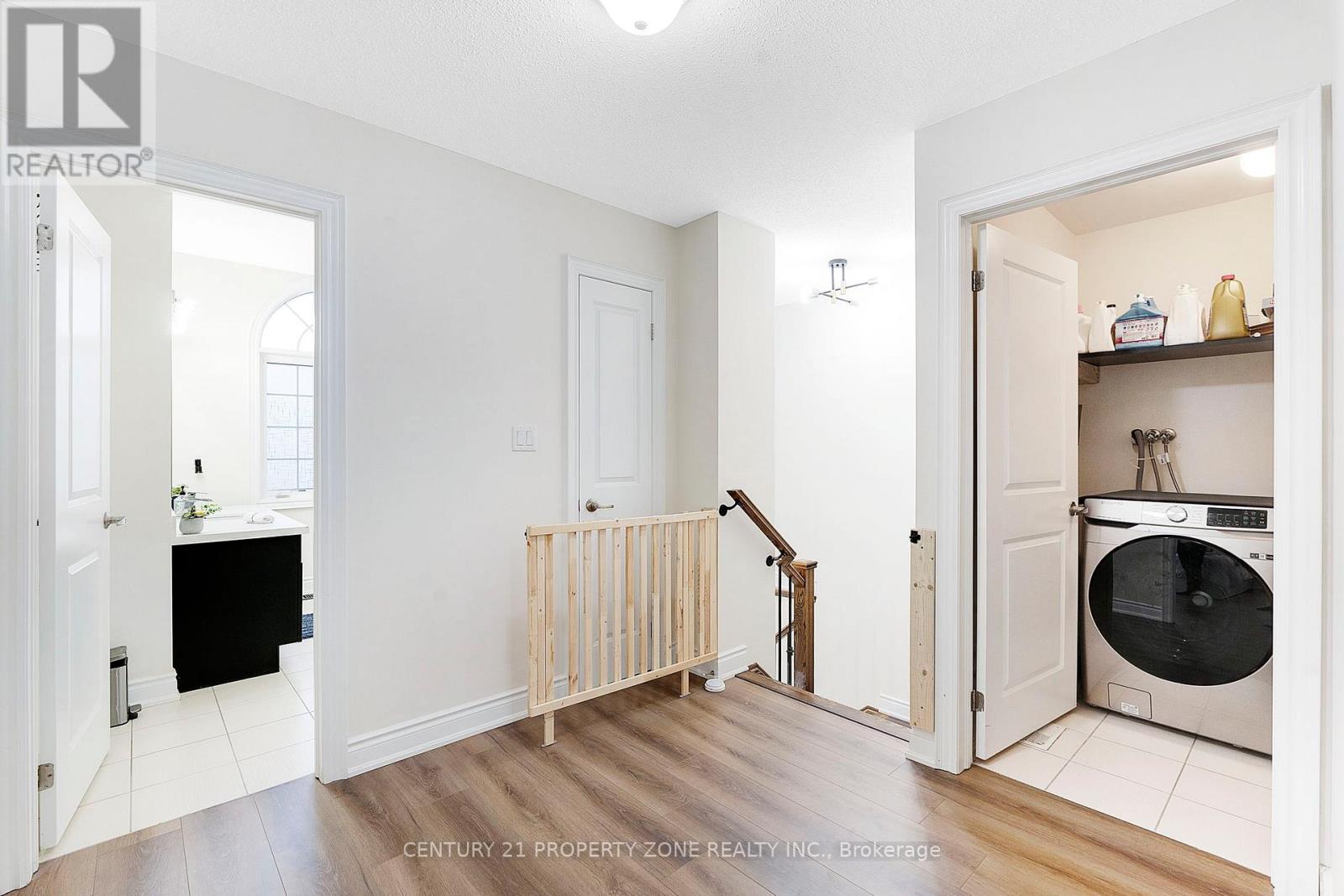 25 Selsdon Street, Brampton, Ontario L6X 3C4 - Photo 17 - W12598610