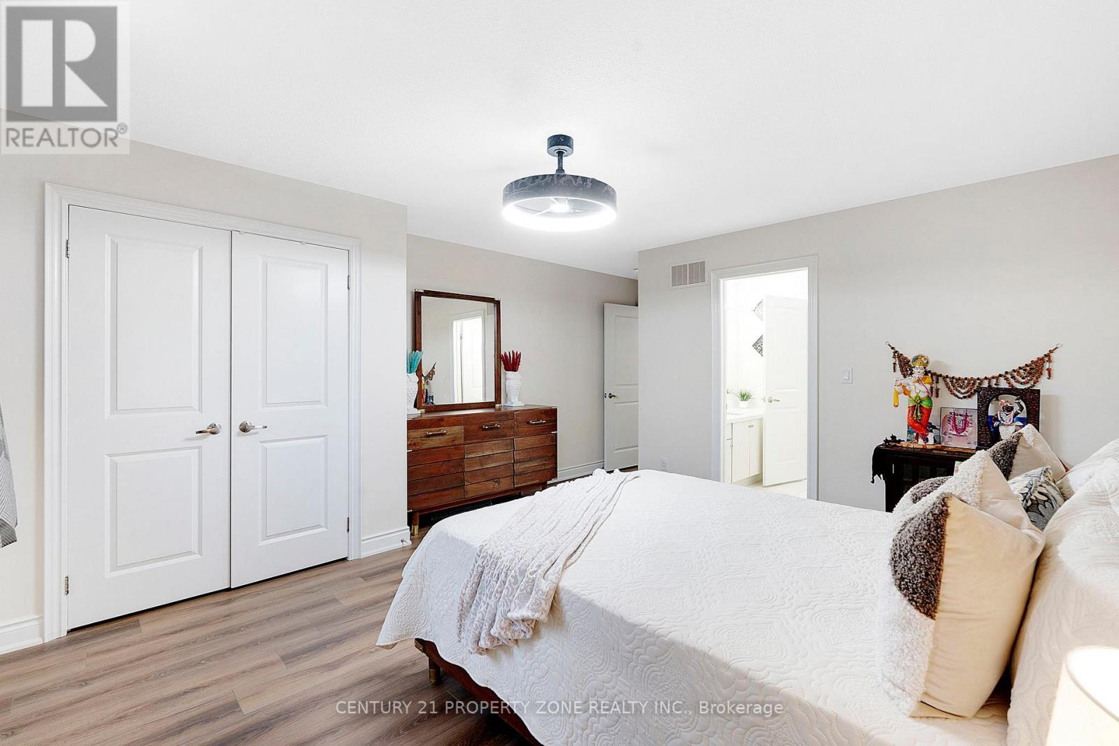 25 Selsdon Street, Brampton, Ontario L6X 3C4 - Photo 27 - W12598610