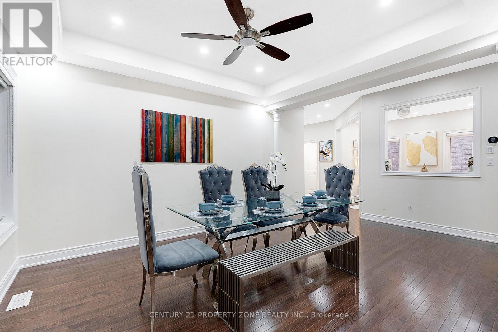 25 Selsdon Street, Brampton, Ontario L6X 3C4 - Photo 9 - W12598610