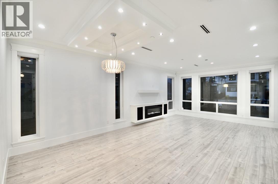 1936 Prairie Avenue, Port Coquitlam, British Columbia  V3B 1V4 - Photo 5 - R3067069