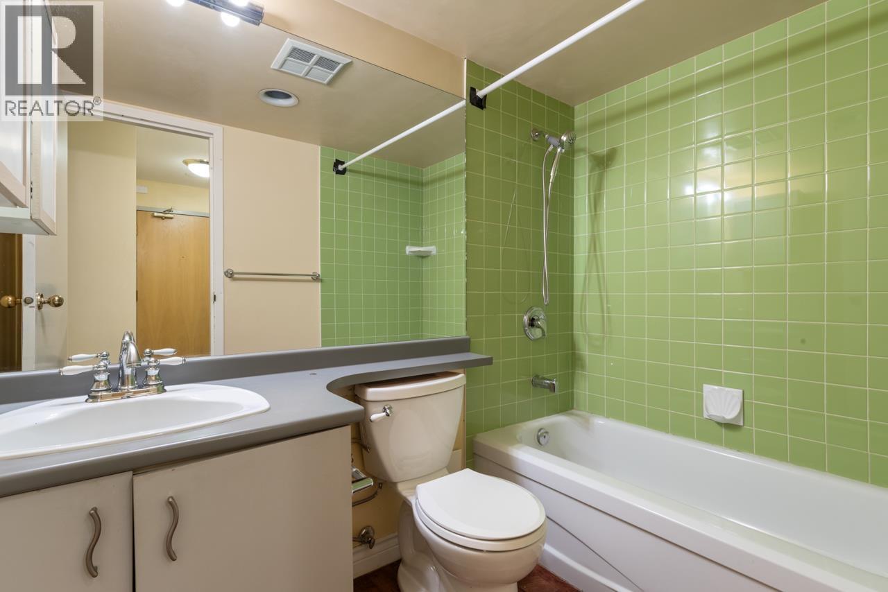 910 1060 Alberni Street, Vancouver, British Columbia  V6E 4K2 - Photo 13 - R3071868