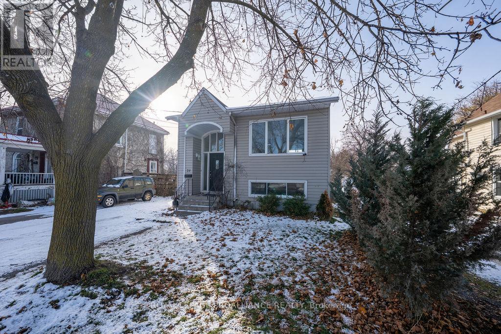 24 ST CHARLES STREET, Belleville, Ontario