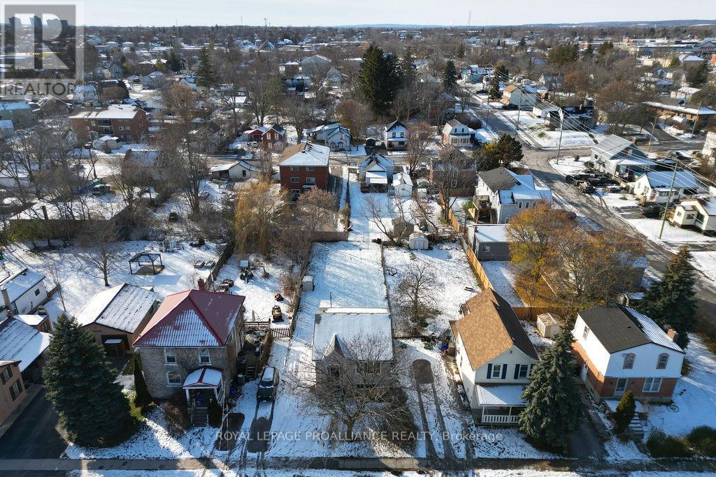 24 St Charles Street, Belleville, Ontario K8P 2V6 - Photo 41 - X12598806