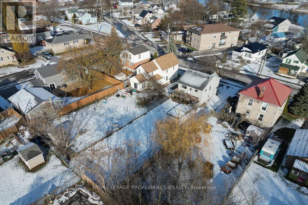 24 St Charles Street, Belleville, Ontario K8P 2V6 - Photo 43 - X12598806