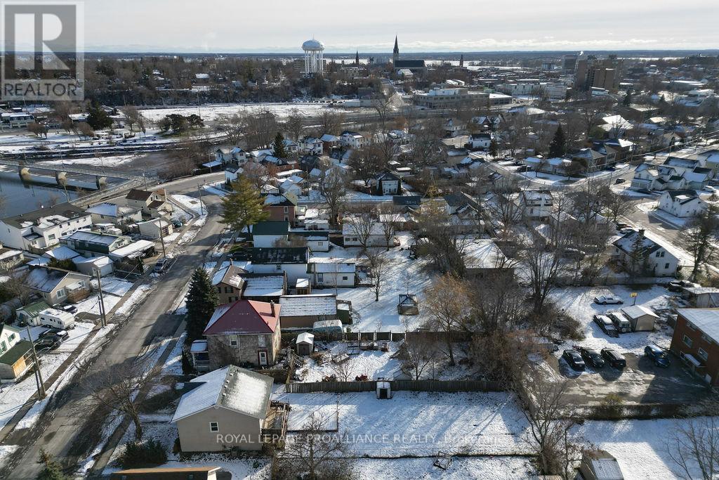 24 St Charles Street, Belleville, Ontario K8P 2V6 - Photo 45 - X12598806