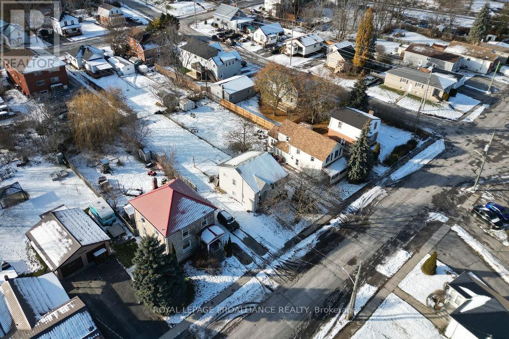 24 St Charles Street, Belleville, Ontario K8P 2V6 - Photo 47 - X12598806