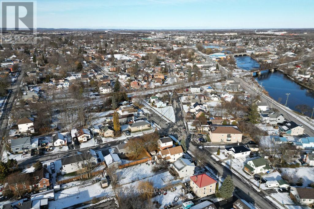 24 St Charles Street, Belleville, Ontario K8P 2V6 - Photo 48 - X12598806