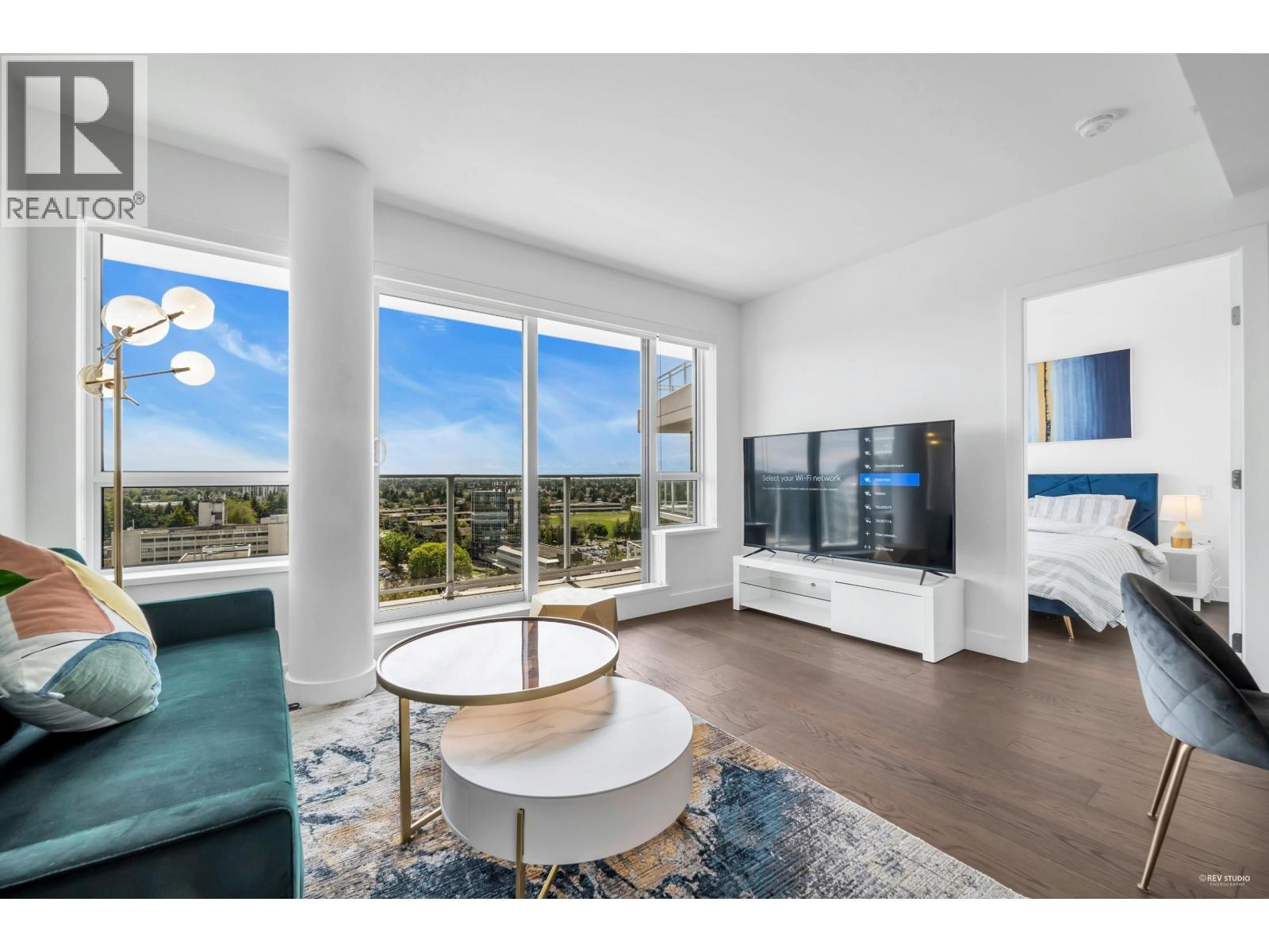 1807 5788 Gilbert Road, Richmond, British Columbia  V6X 1B7 - Photo 4 - R3071446