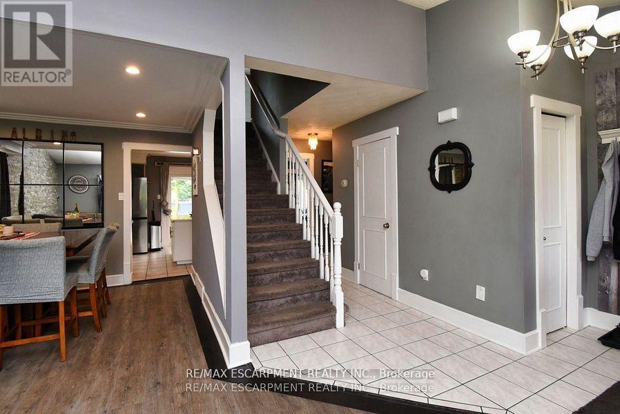 448 Acadia Drive, Hamilton, Ontario  L8W 3A4 - Photo 18 - X12598564