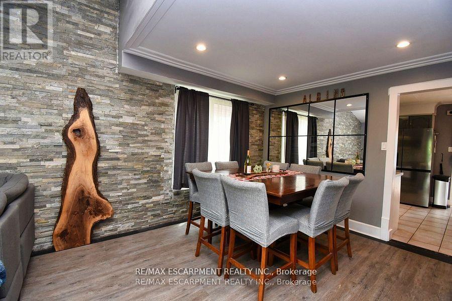 448 Acadia Drive, Hamilton, Ontario  L8W 3A4 - Photo 9 - X12598564