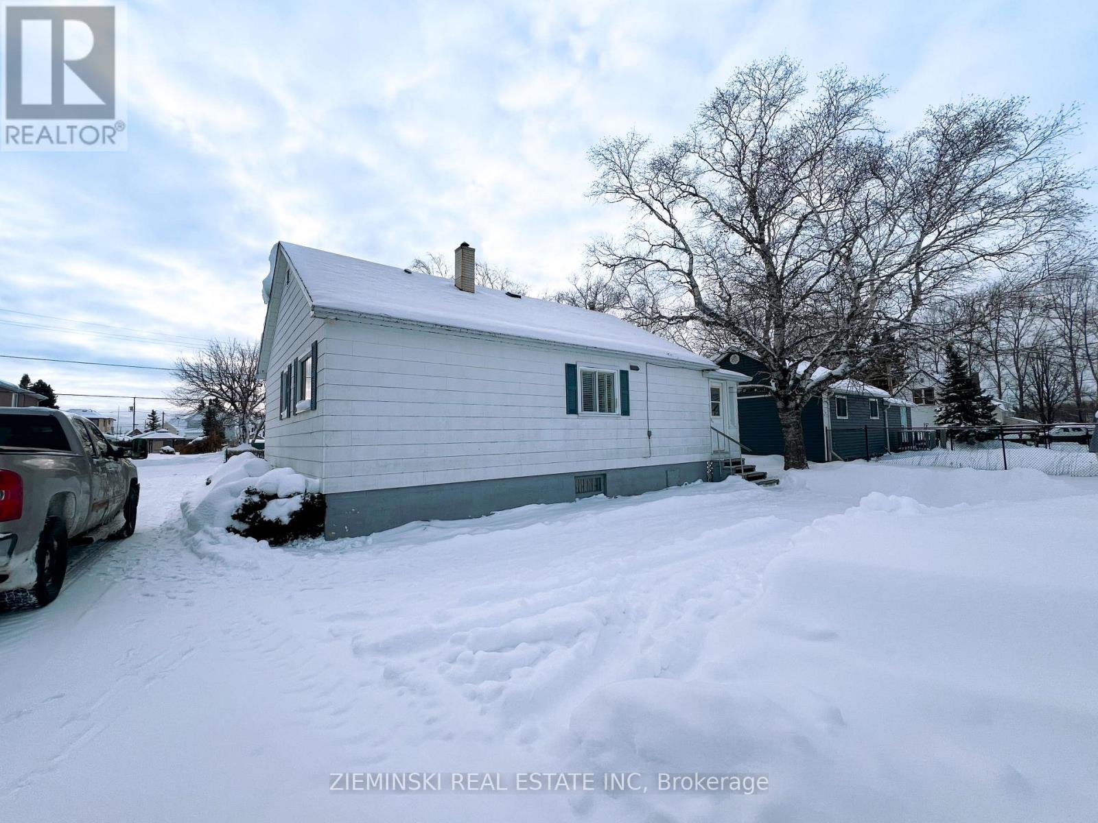 68 Second Avenue, Smooth Rock Falls (Srf), Ontario  P0L 2B0 - Photo 29 - T12598736