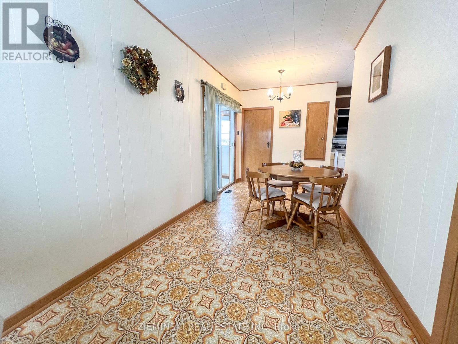 68 Second Avenue, Smooth Rock Falls (Srf), Ontario  P0L 2B0 - Photo 8 - T12598736