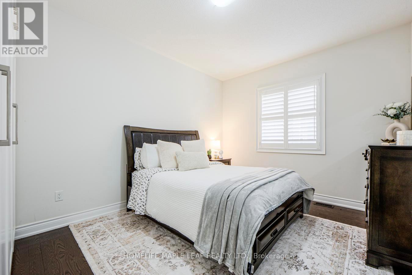 42 Foothills Crescent, Brampton, Ontario  L6P 4G9 - Photo 32 - W12595350