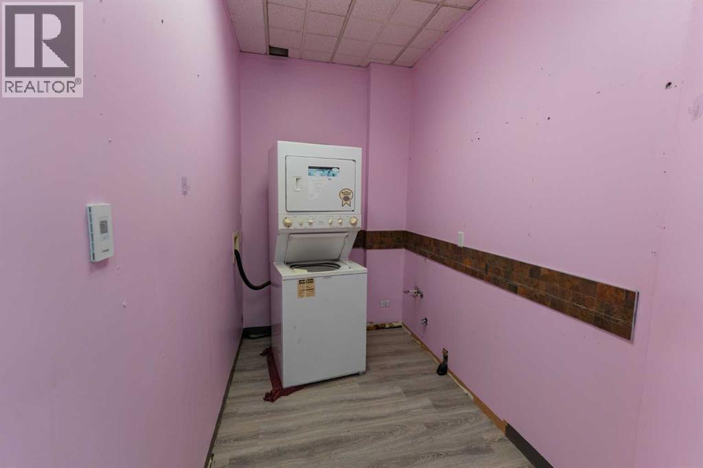 3, 4929 50 Street, Red Deer, Alberta  T4N 1X9 - Photo 9 - A2271333