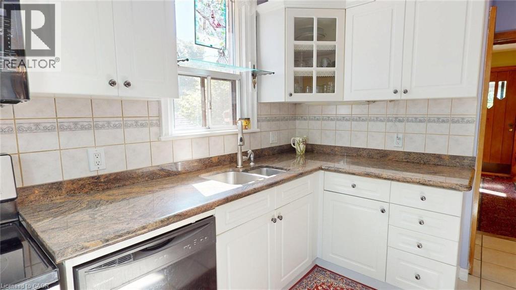 12 Orchard Hill, Hamilton, Ontario  L8P 2V7 - Photo 10 - 40765293