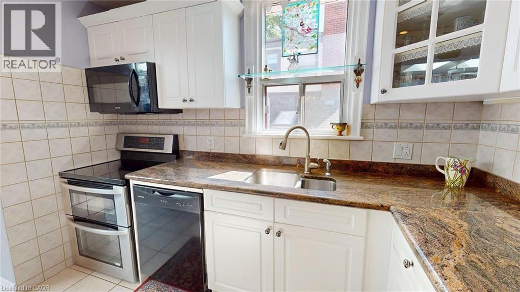 12 Orchard Hill, Hamilton, Ontario  L8P 2V7 - Photo 11 - 40765293