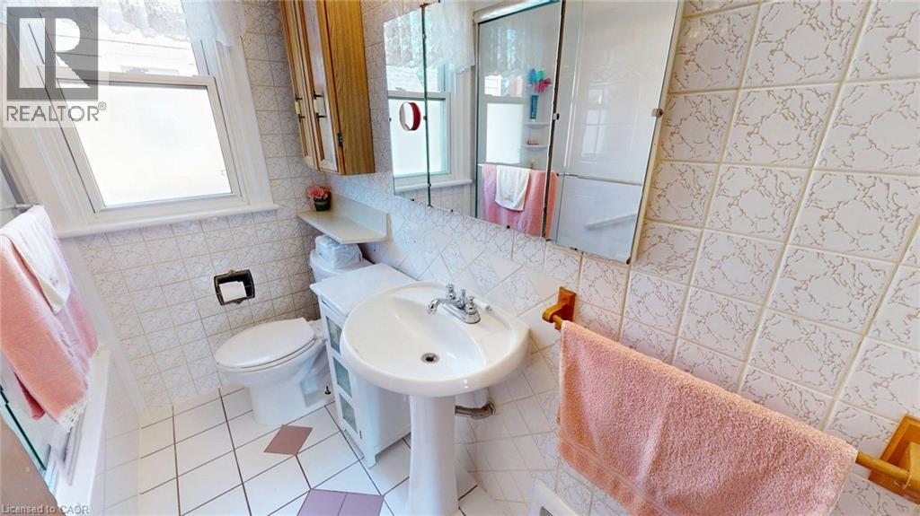 12 Orchard Hill, Hamilton, Ontario  L8P 2V7 - Photo 22 - 40765293