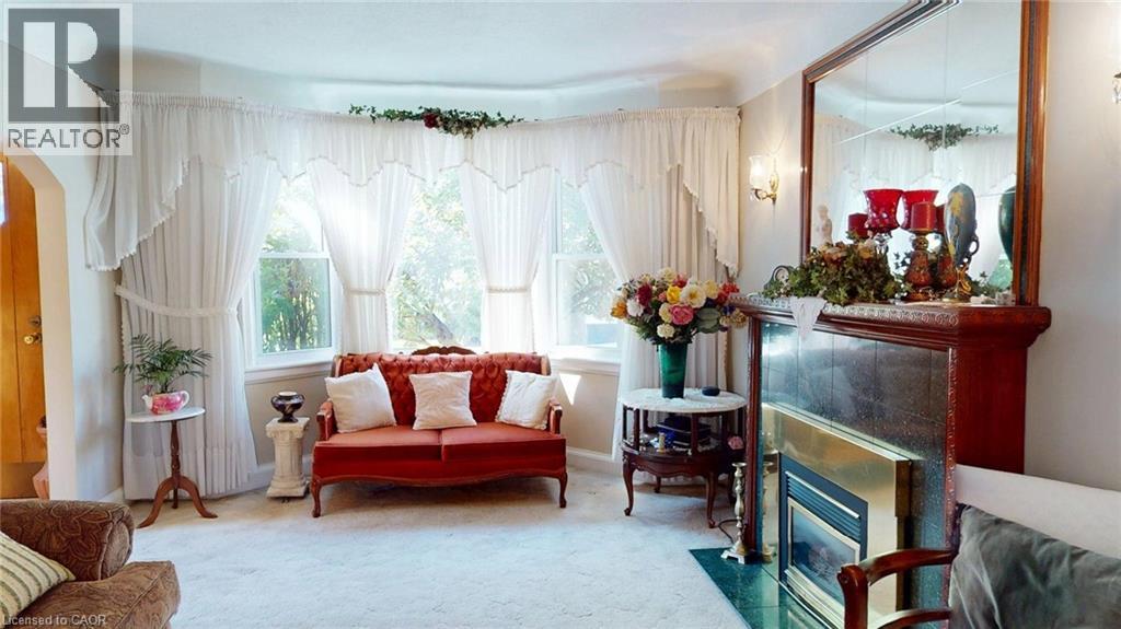 12 Orchard Hill, Hamilton, Ontario  L8P 2V7 - Photo 5 - 40765293