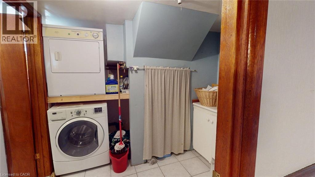 12 Orchard Hill, Hamilton, Ontario  L8P 2V7 - Photo 33 - 40765293