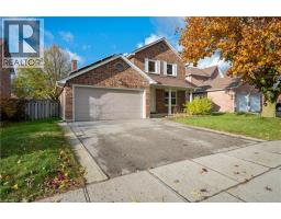 43 ROBSON Avenue, Cambridge, Ontario