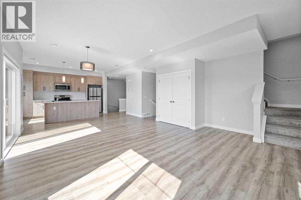 384 Canals Crossing Sw, Airdrie, Alberta  T4B 4L3 - Photo 7 - A2256307