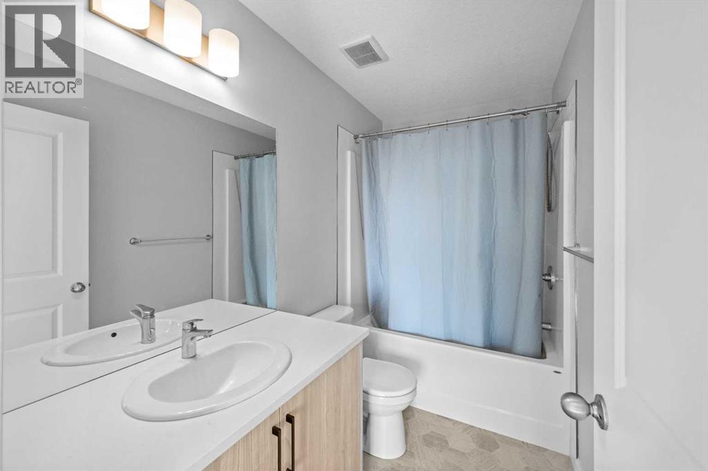 384 Canals Crossing Sw, Airdrie, Alberta  T4B 4L3 - Photo 14 - A2256307