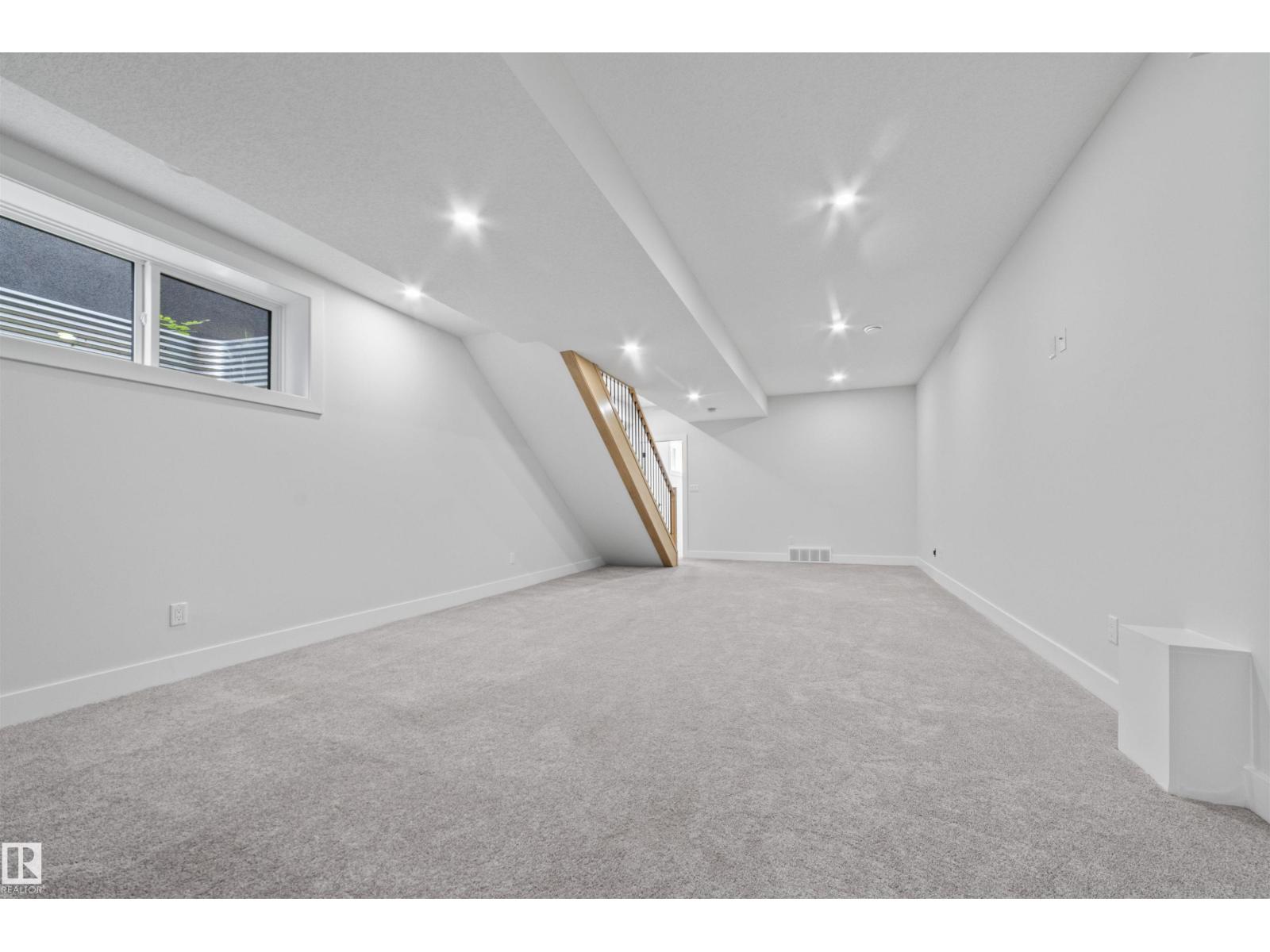 10537 136 St Nw, Edmonton, Alberta  T5N 2G1 - Photo 19 - E4467337