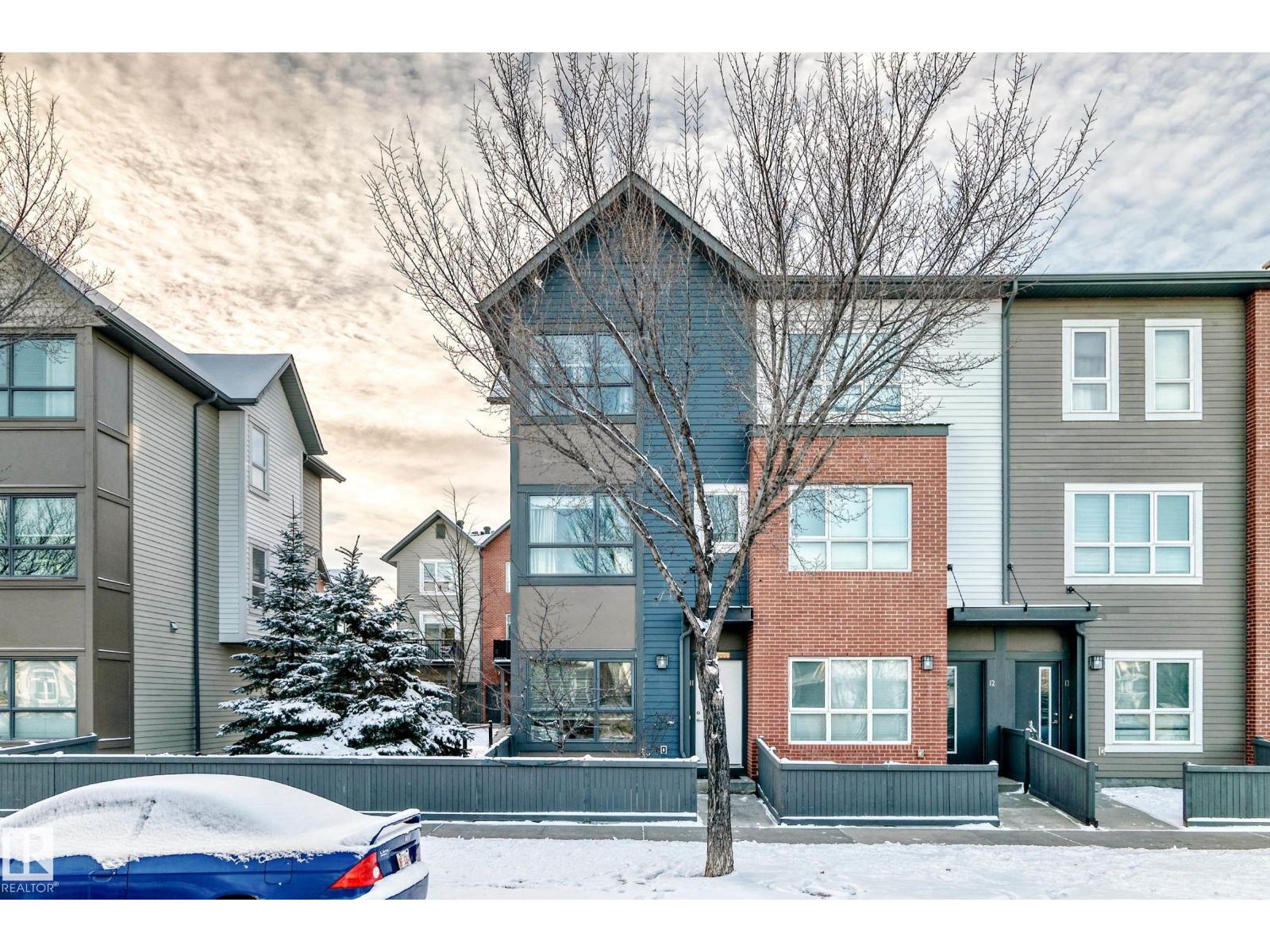 #11 2560 Pegasus Bv Nw, Edmonton, Alberta  T5E 6V4 - Photo 1 - E4467339