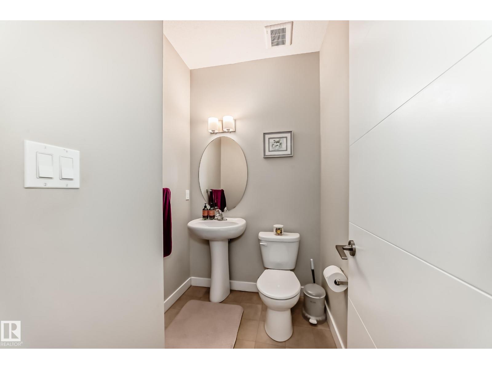 #11 2560 Pegasus Bv Nw, Edmonton, Alberta  T5E 6V4 - Photo 32 - E4467339