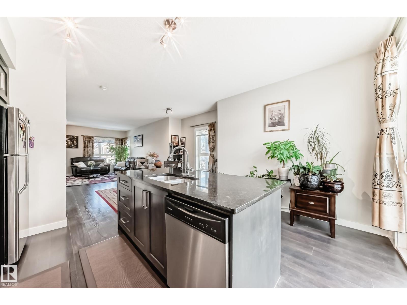 #11 2560 Pegasus Bv Nw, Edmonton, Alberta  T5E 6V4 - Photo 8 - E4467339