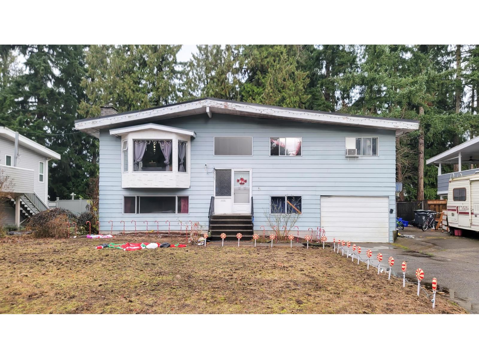 20567 42 Avenue, Langley, British Columbia  V3A 3A8 - Photo 1 - R3071863