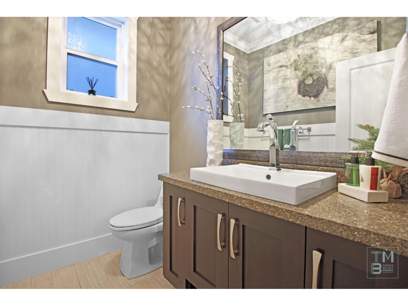 266 W 174a Street, Surrey, British Columbia  V3Z 6R9 - Photo 17 - R3071557