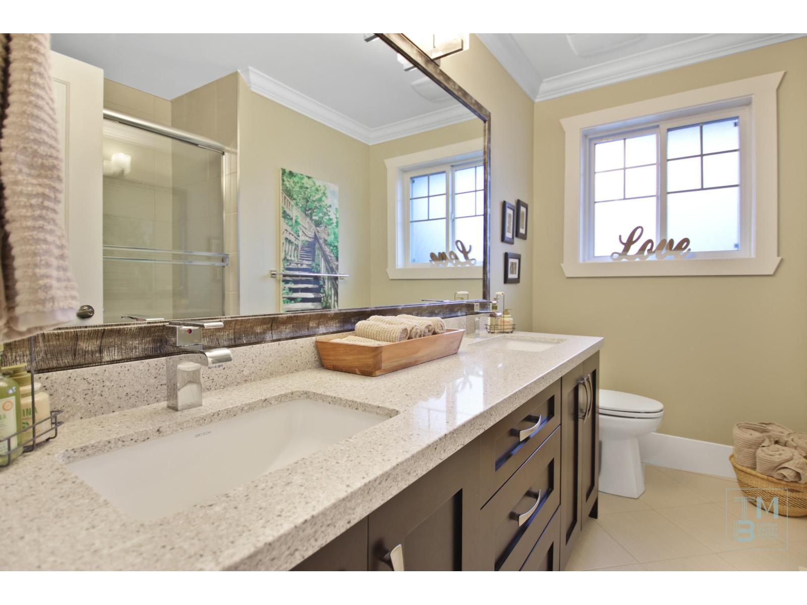 266 W 174a Street, Surrey, British Columbia  V3Z 6R9 - Photo 25 - R3071557