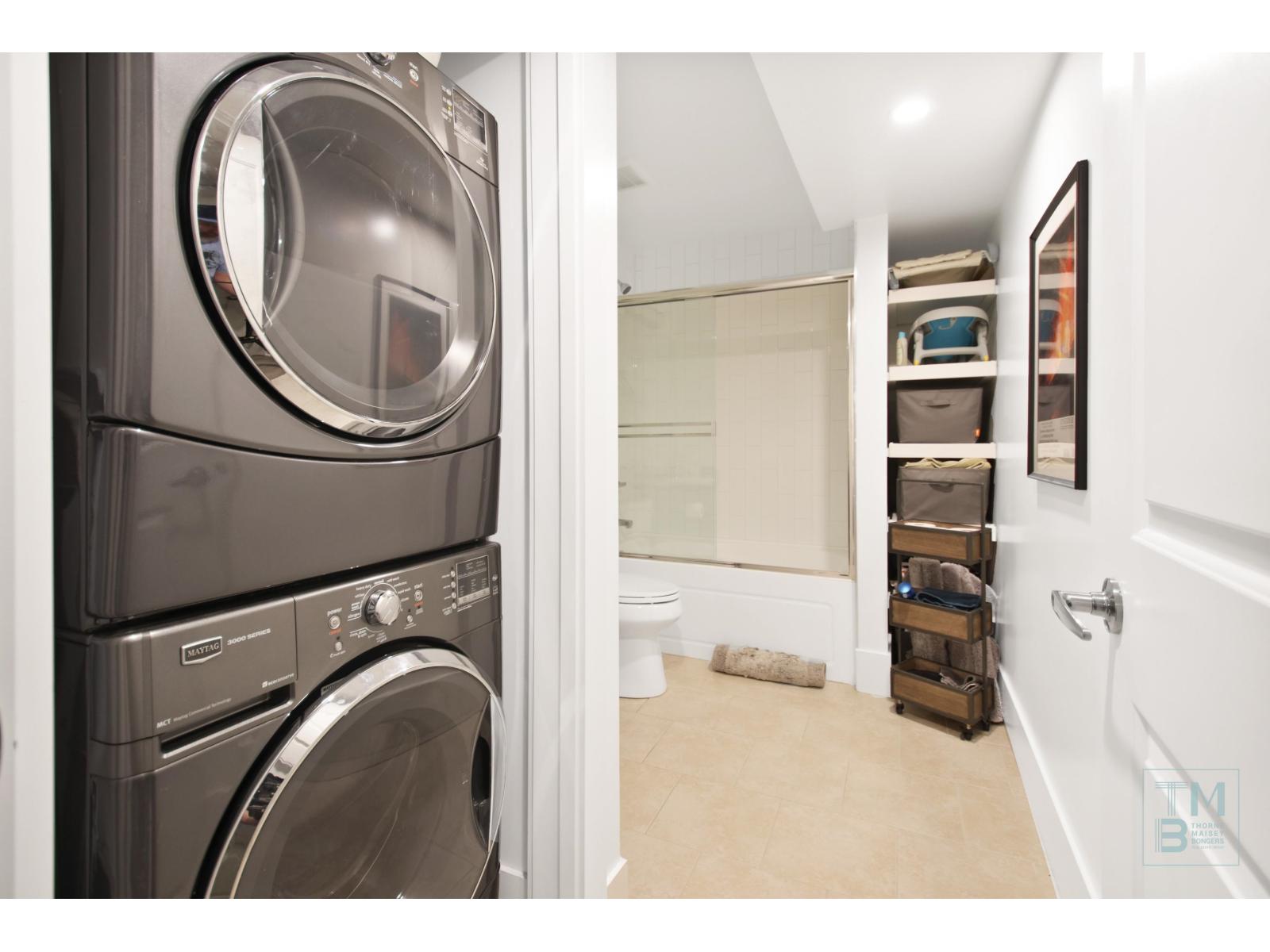 266 W 174a Street, Surrey, British Columbia  V3Z 6R9 - Photo 34 - R3071557