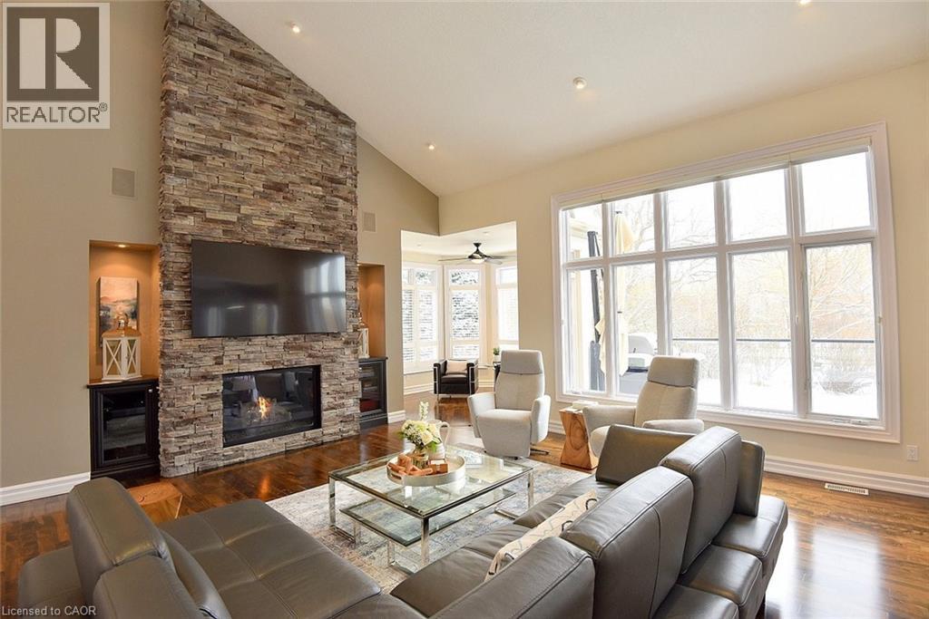 116 Grindstone Way, Hamilton, Ontario  L9H 7B6 - Photo 5 - 40792086