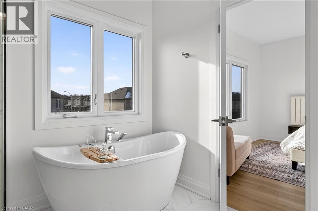 8868 Angie Drive, Niagara Falls, Ontario  L2H 3W8 - Photo 25 - 40792076