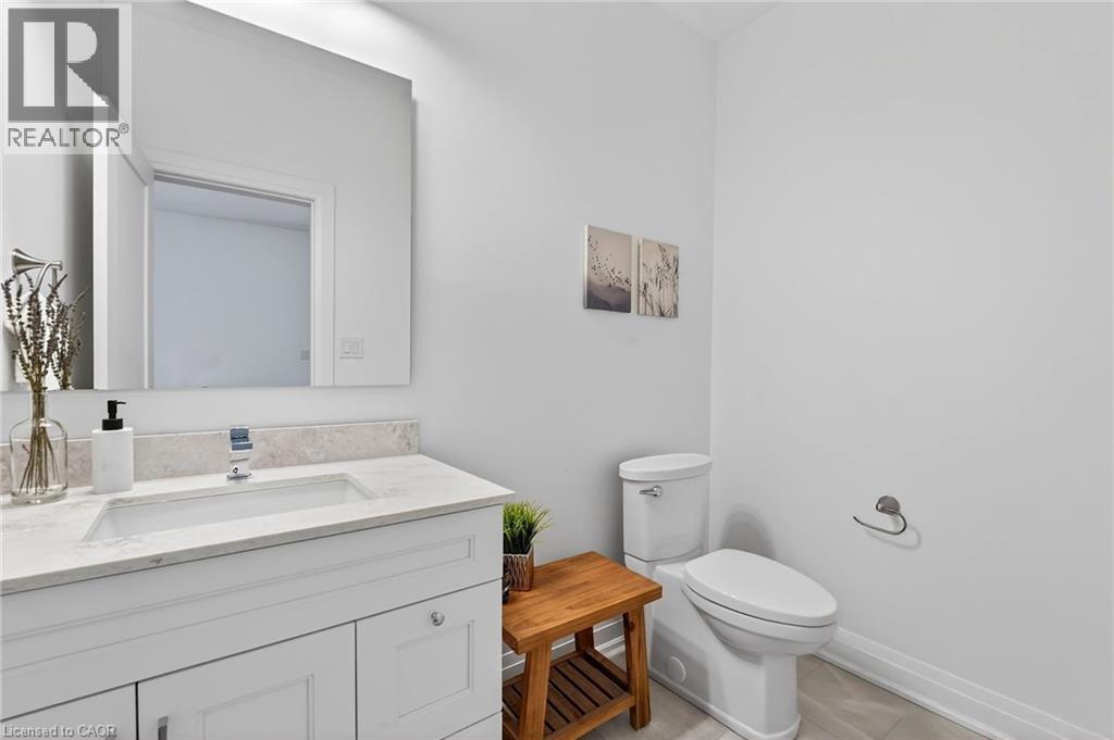 8868 Angie Drive, Niagara Falls, Ontario  L2H 3W8 - Photo 6 - 40792076